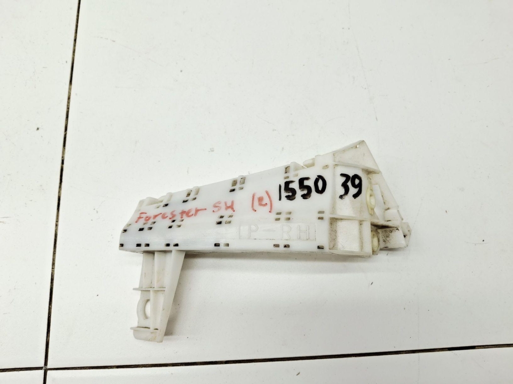 Кронштейн заднего бампера правый, 500 рублей, Пермь