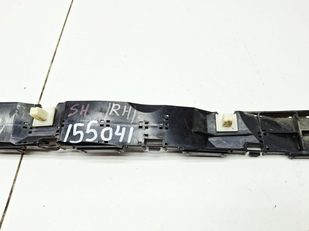 Кронштейн заднего бампера правый, 500 рублей, Пермь