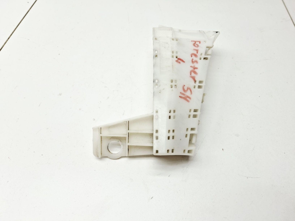 Кронштейн заднего бампера левый, 500 рублей, Пермь