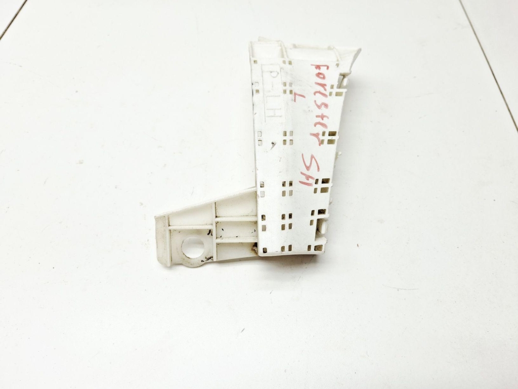 Кронштейн заднего бампера левый, 500 рублей, Пермь