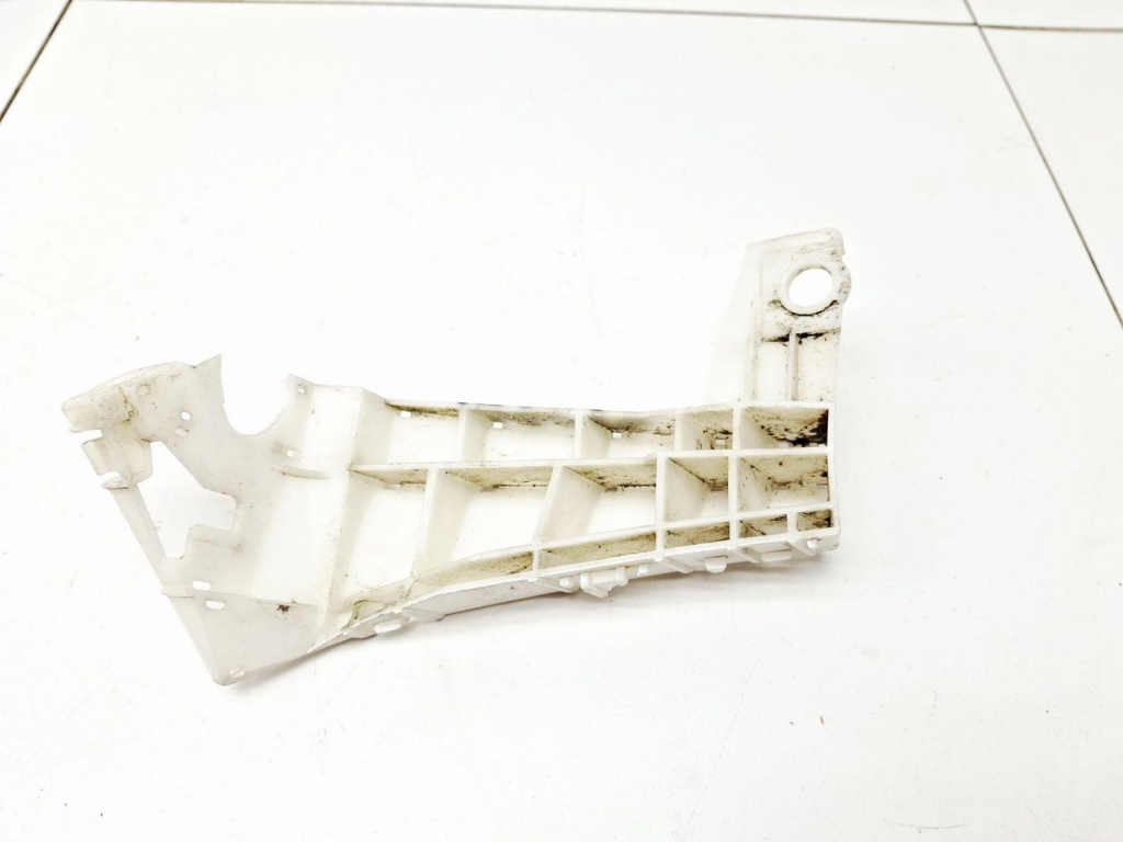 Кронштейн заднего бампера левый, 500 рублей, Пермь