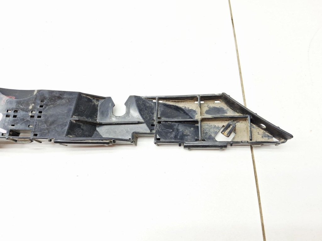 Кронштейн заднего бампера правый, 500 рублей, Пермь