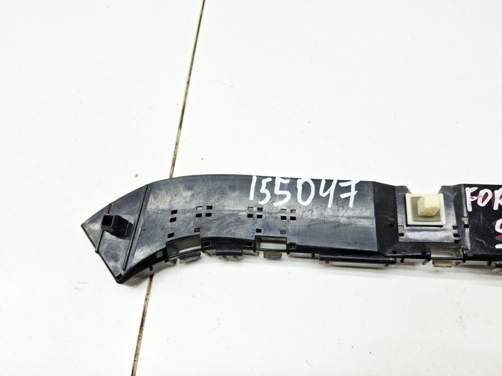 Кронштейн заднего бампера правый, 500 рублей, Пермь