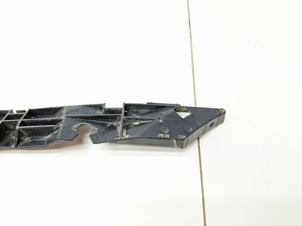 Кронштейн заднего бампера правый, 500 рублей, Пермь