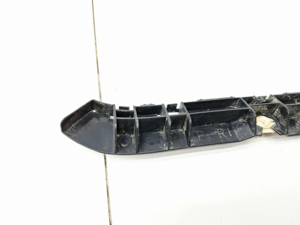 Кронштейн заднего бампера правый, 500 рублей, Пермь