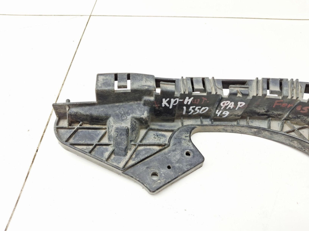 Кронштейн фар правый, 1000 рублей, Пермь