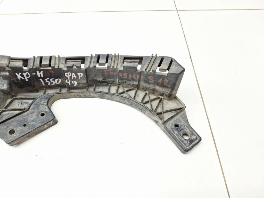 Кронштейн фар правый, 1000 рублей, Пермь