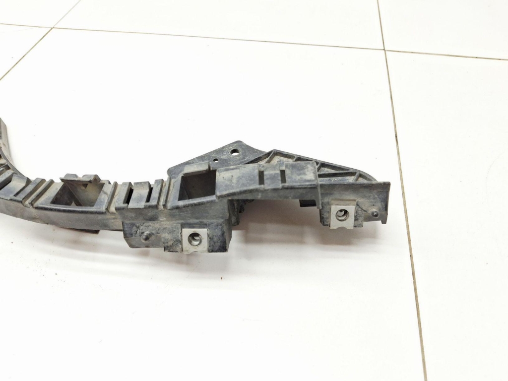 Кронштейн фар правый, 1000 рублей, Пермь