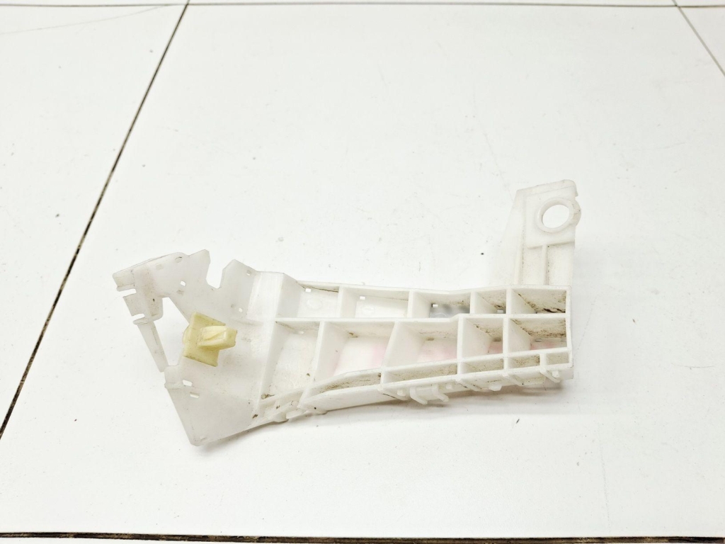 Кронштейн заднего бампера левый, 500 рублей, Пермь