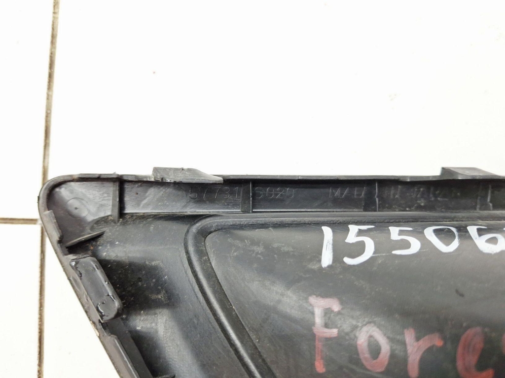 Рамка противотуманой фары правой, 1000 рублей, Пермь