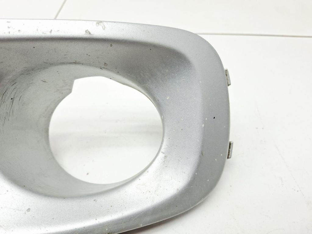 Рамка противотуманой фары левой, 500 рублей, Пермь