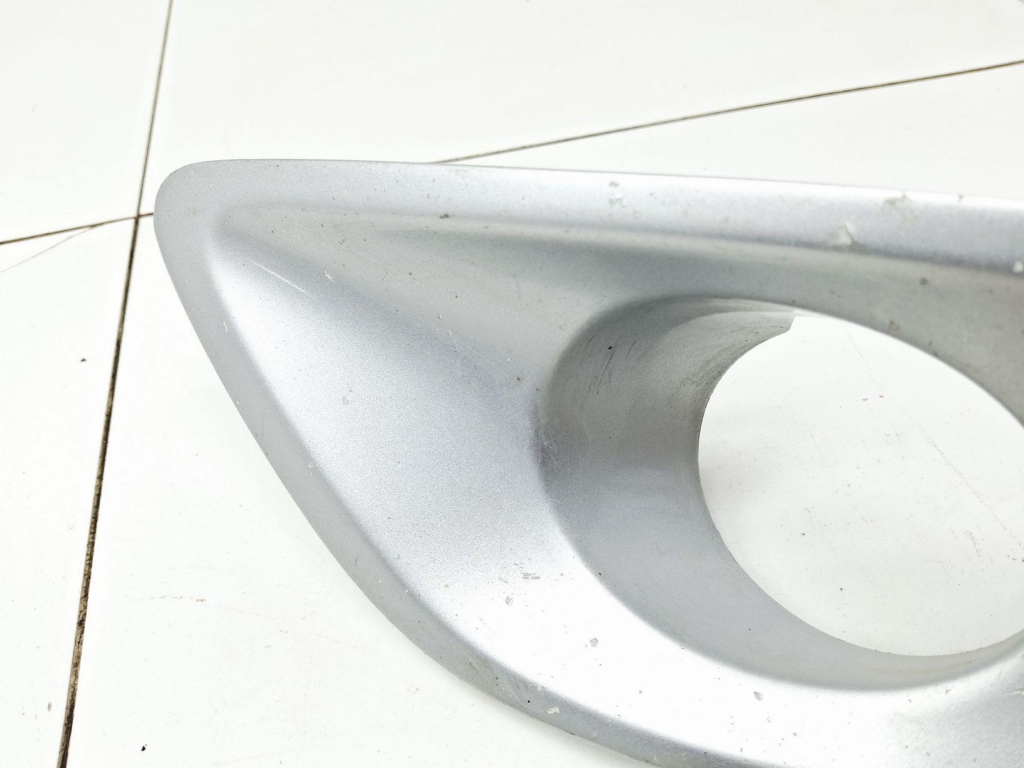 Рамка противотуманой фары левой, 500 рублей, Пермь