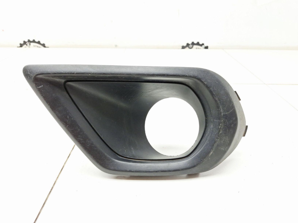 Рамка противотуманой фары левой, 1000 рублей, Пермь