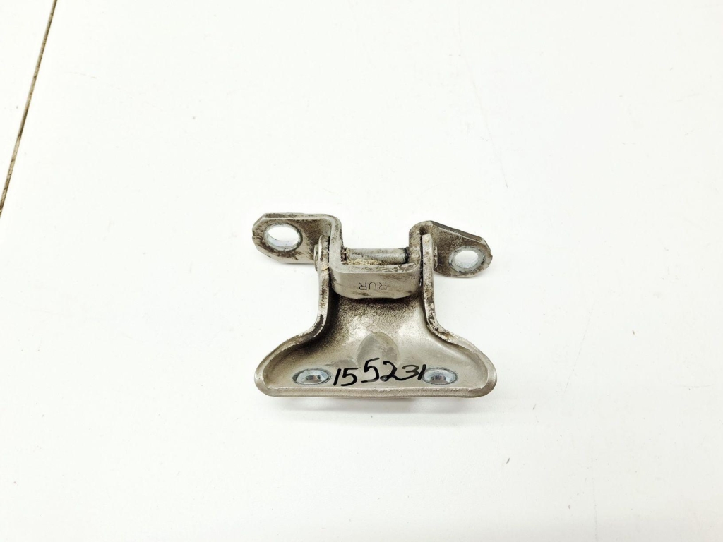 Петля двери задней правой верхняя, 500 рублей, Пермь