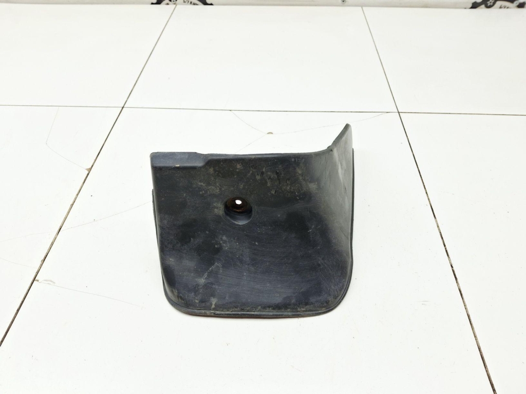 Брызговик задний правый, 500 рублей, Пермь