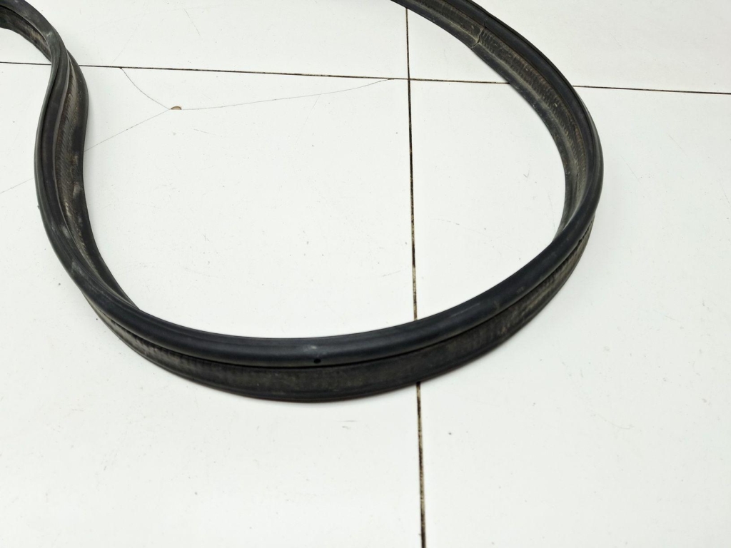 Уплотнитель багажника, 1000 рублей, Пермь