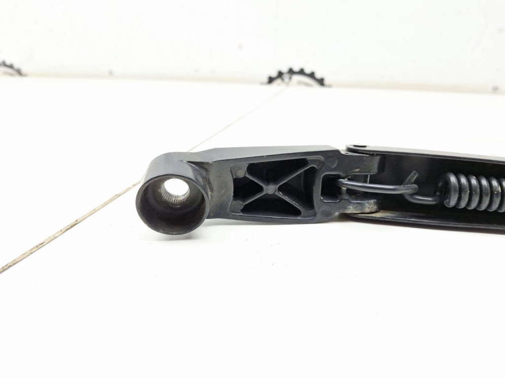 Поводок стеклоочистителя передний левый, 3000 рублей, Пермь