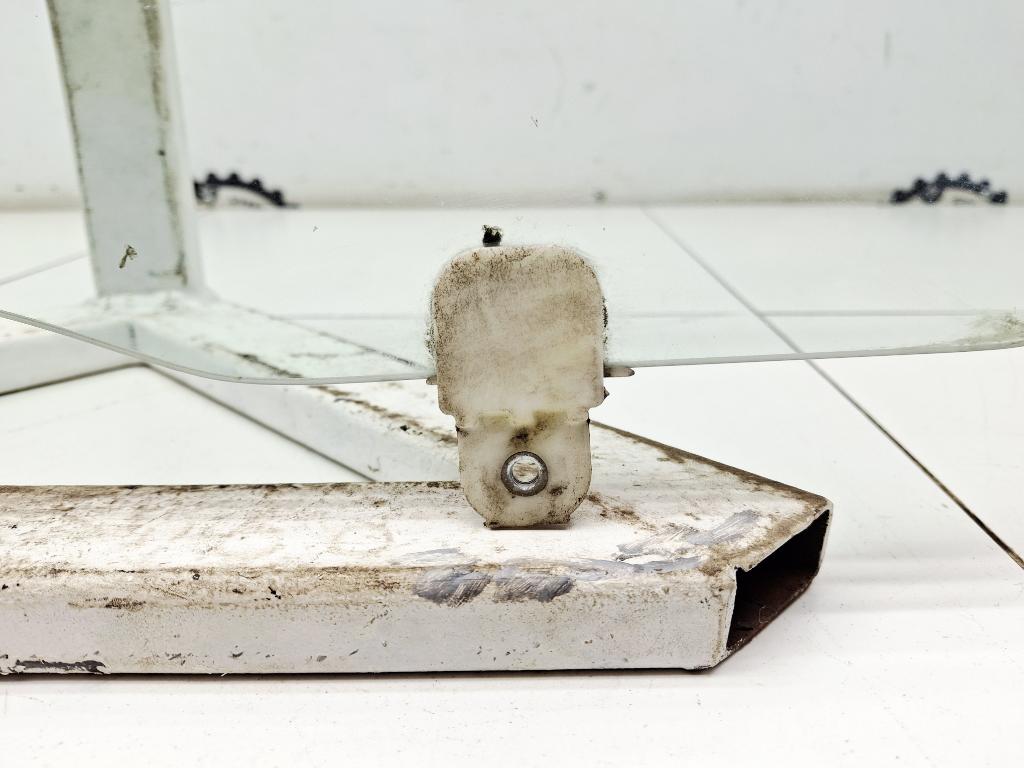 Стекло двери передней левой, 2000 рублей, Пермь