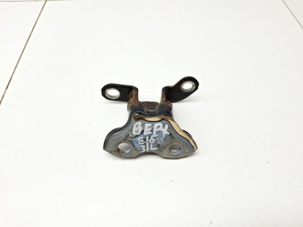 Петля двери задней левой верхняя, 500 рублей, Пермь