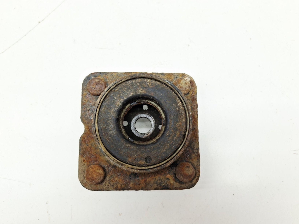 Опора переднего амортизатора, 500 рублей, Пермь