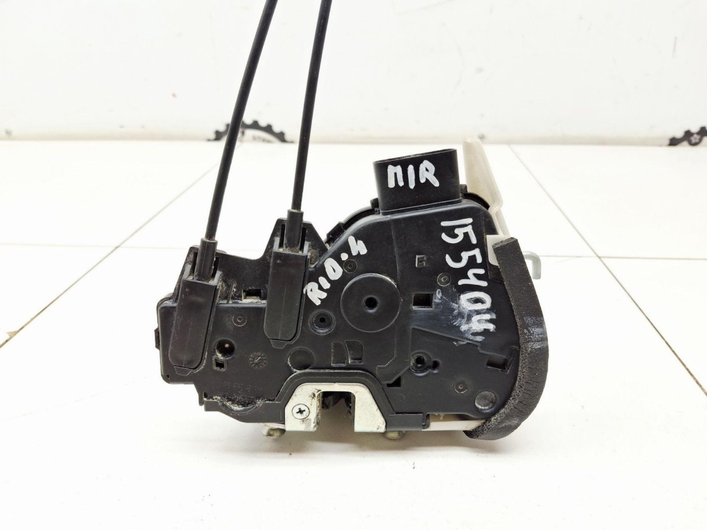 Замок двери передней правой, 7000 рублей, Пермь