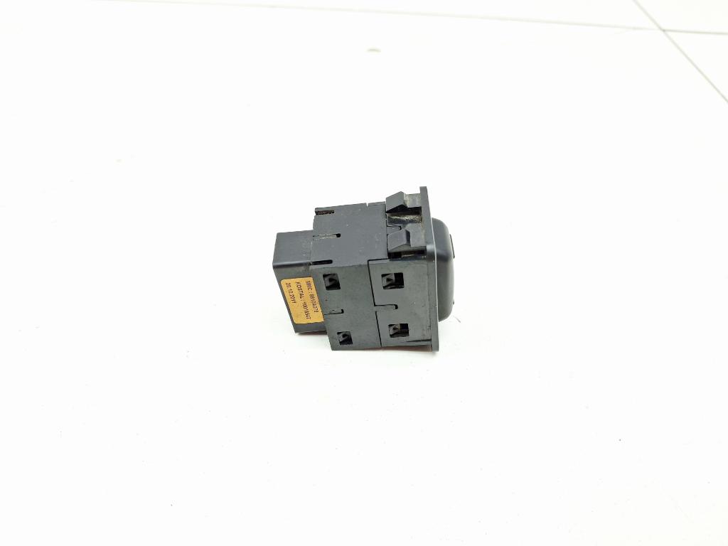 Кнопка обогрева сидений, 1000 рублей, Пермь