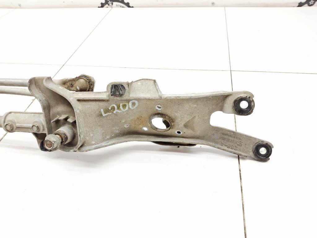 Трапеция дворников, 2000 рублей, Пермь