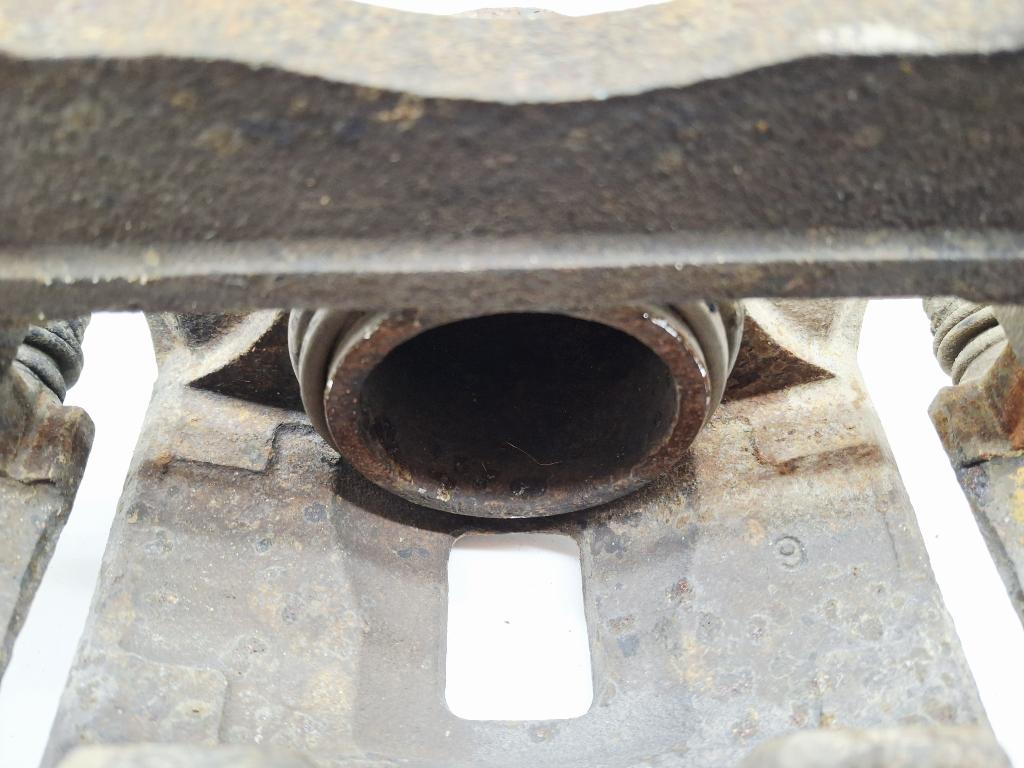 Суппорт передний левый, 3000 рублей, Пермь