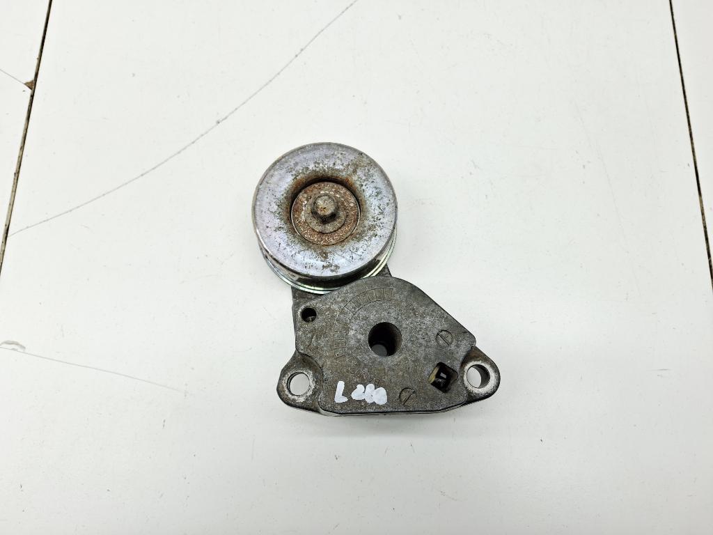 Натяжитель ремня генератора, 1000 рублей, Пермь