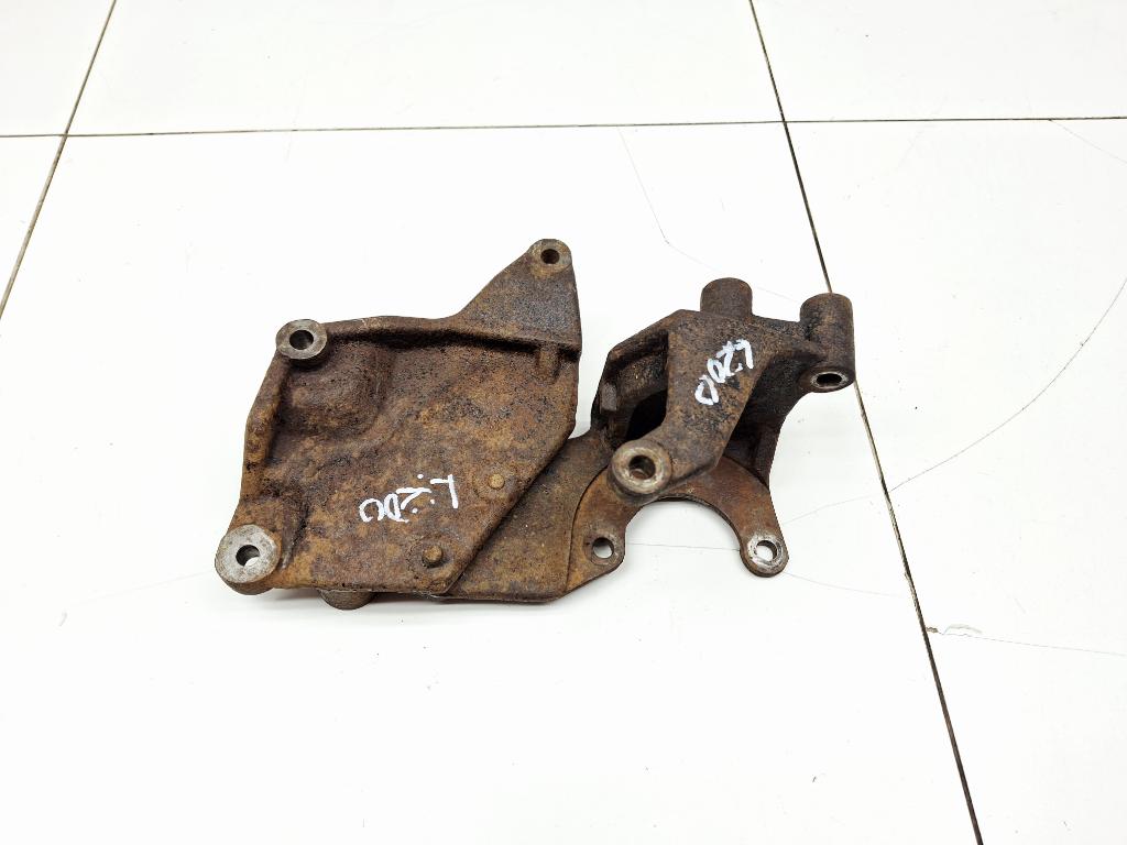 Кронштейн гидроусилителя, 1000 рублей, Пермь