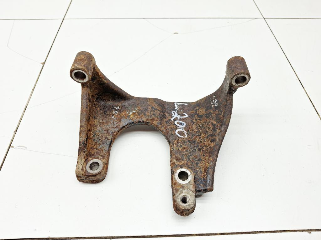 Кронштейн двигателя, 1000 рублей, Пермь