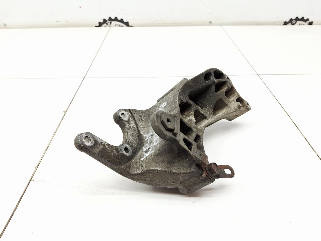 Кронштейн гидроусилителя, 500 рублей, Пермь