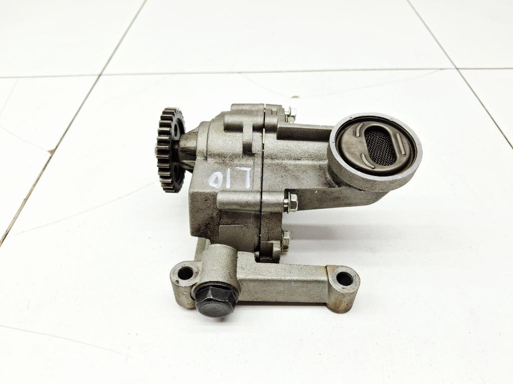 Насос масляный, 6000 рублей, Пермь