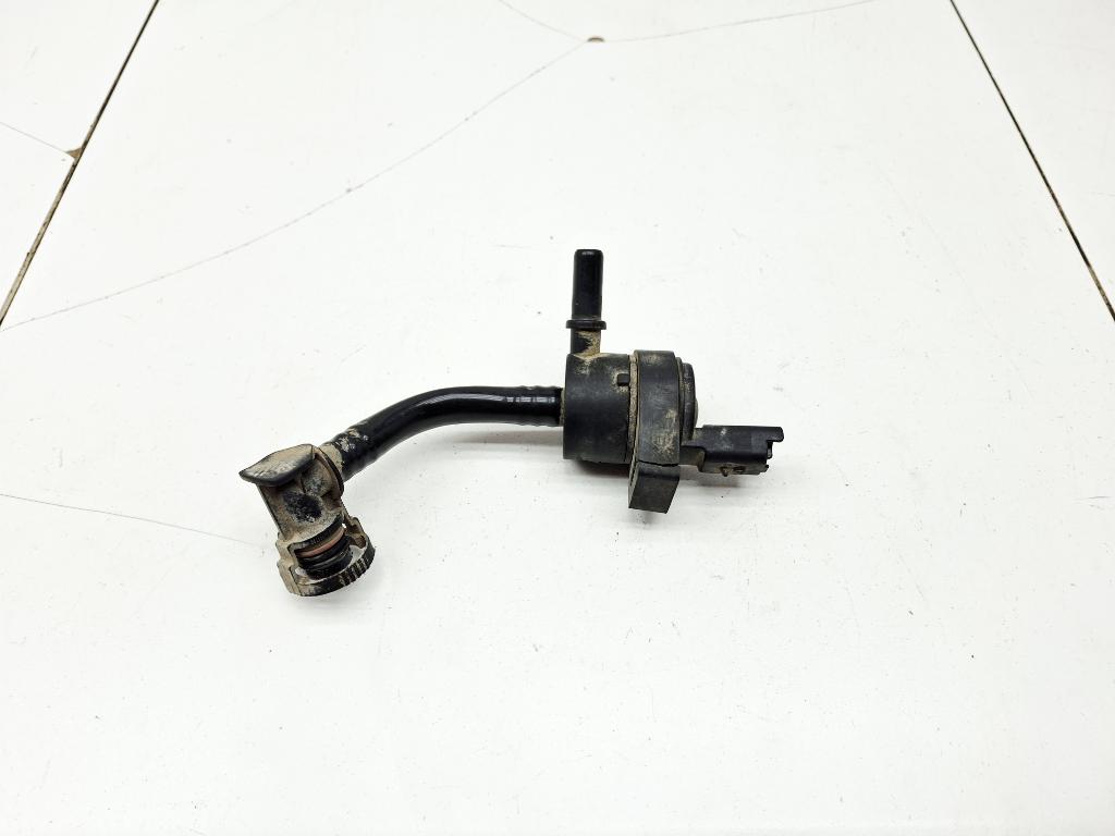 Клапан вентиляции топливного бака, 500 рублей, Пермь