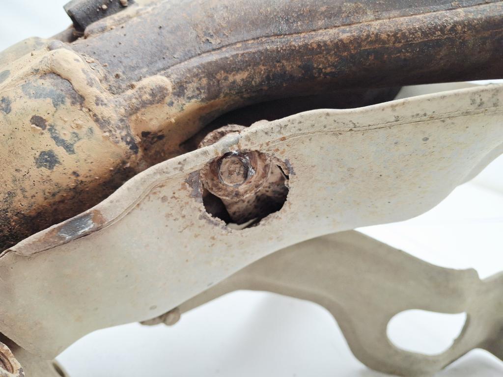 Коллектор выпускной, 2000 рублей, Пермь