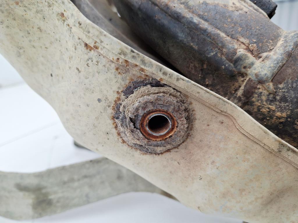 Коллектор выпускной, 2000 рублей, Пермь