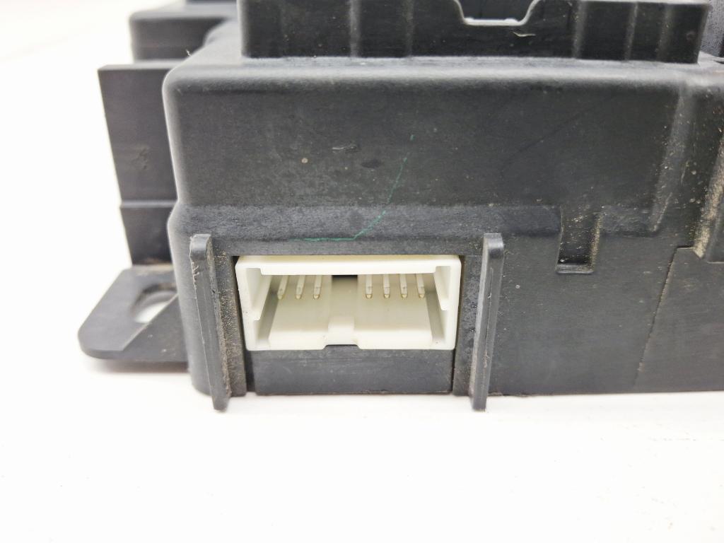 Блок предохранителей, 2000 рублей, Пермь