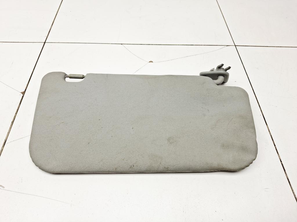 Козырек солнцезащитный левый, 1000 рублей, Пермь