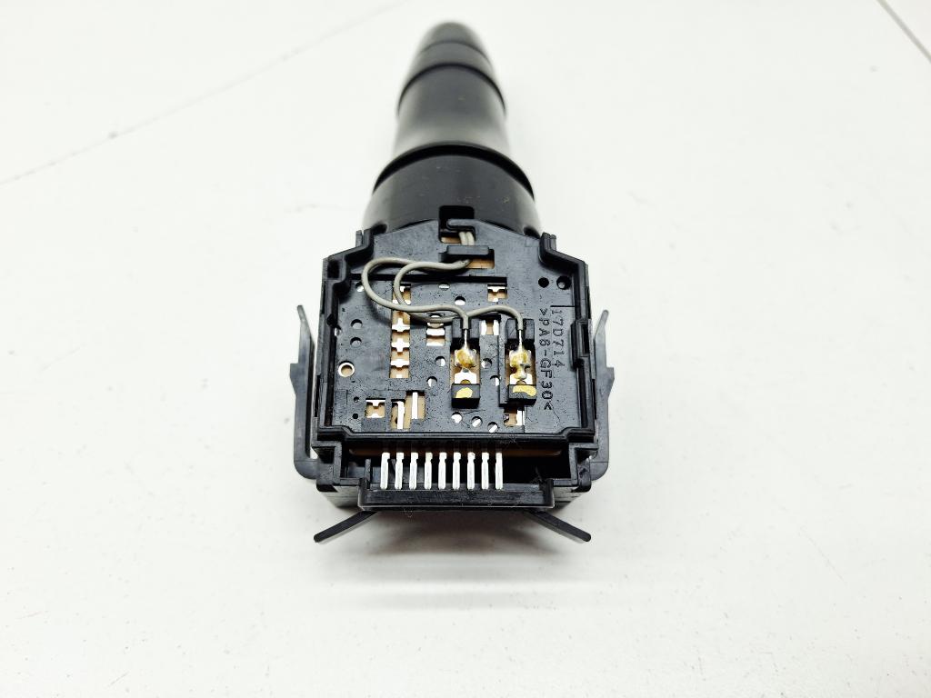 Переключатель стеклоочистителей, 1000 рублей, Пермь