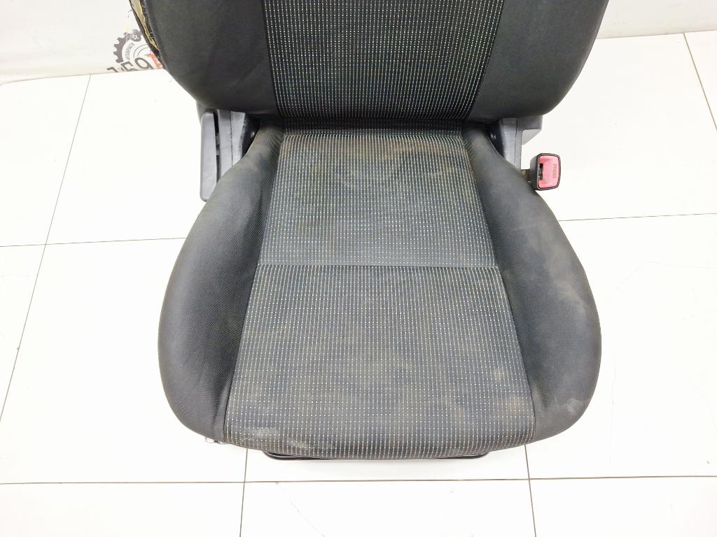 Сиденье переднее правое, 5000 рублей, Пермь