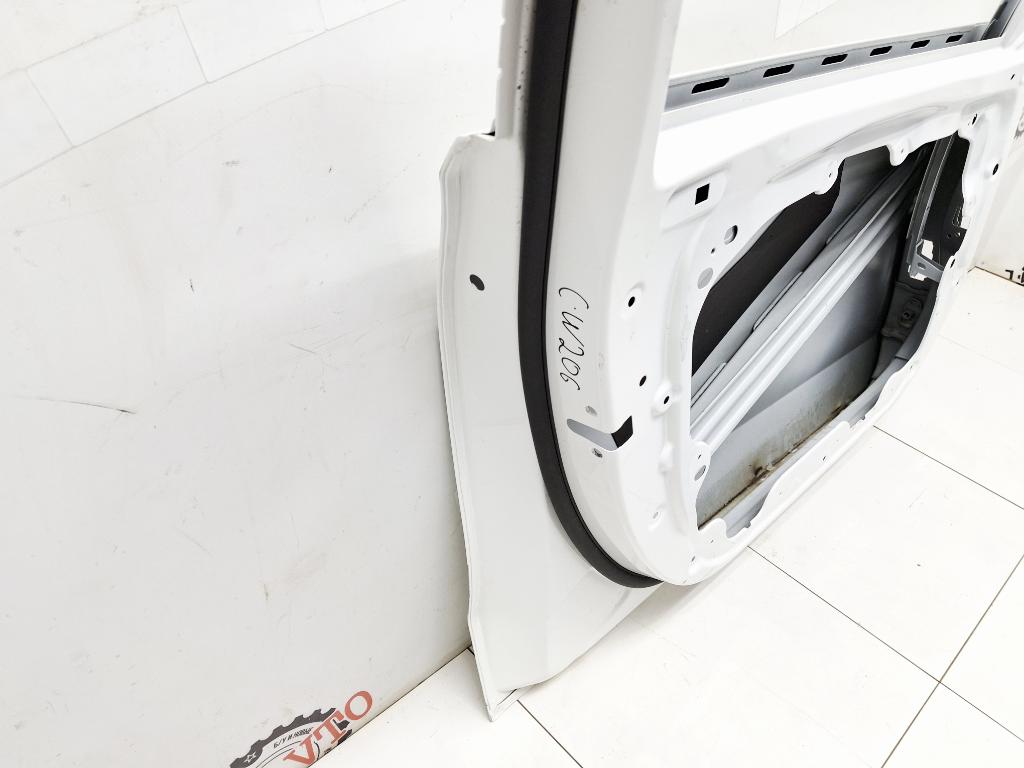 Дверь передняя левая, 45000 рублей, Пермь