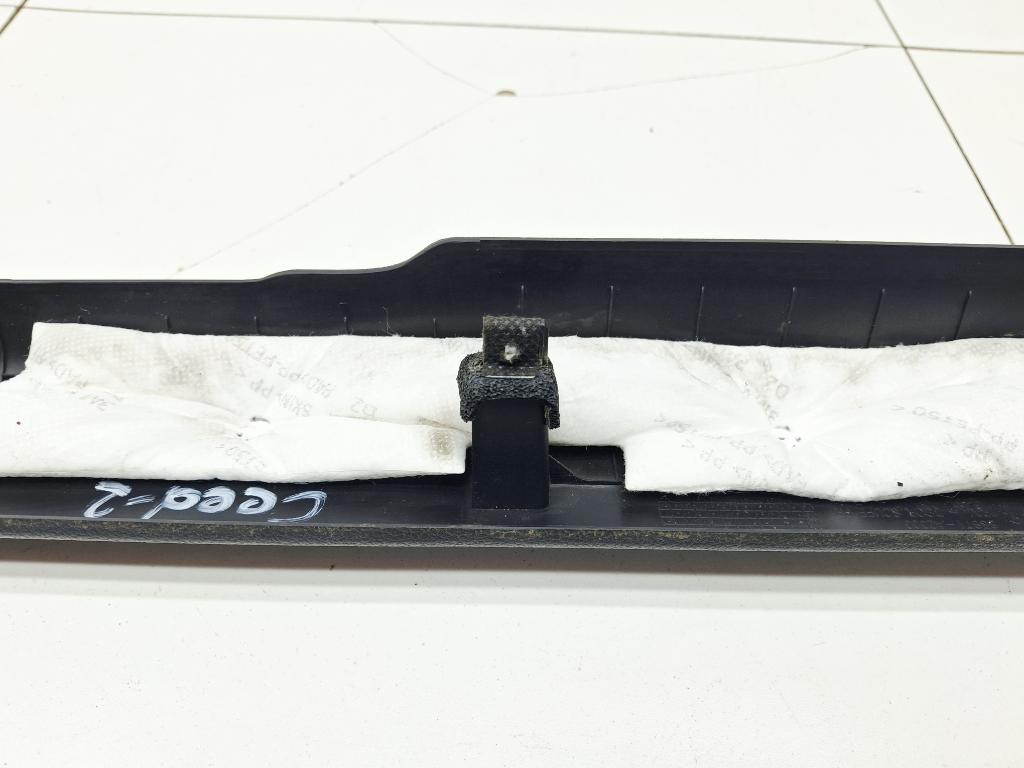 Накладка порога внутренняя, 1000 рублей, Пермь