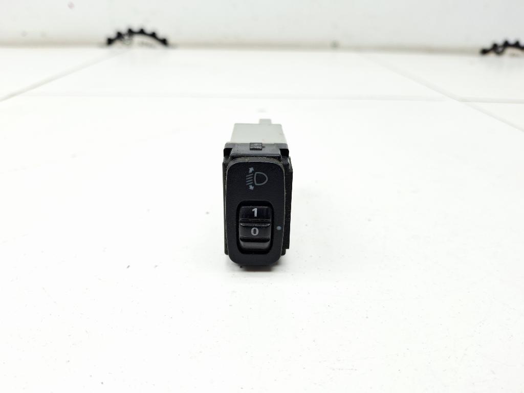 Кнопка корректора фар, 500 рублей, Пермь