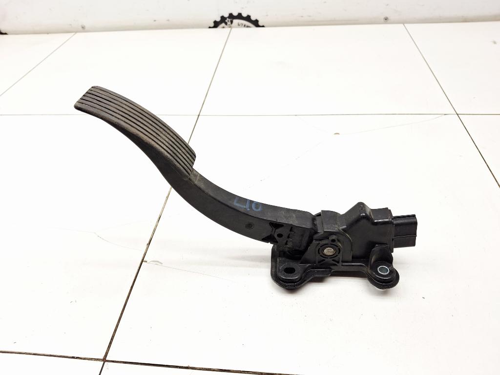 Педаль газа, 1000 рублей, Пермь