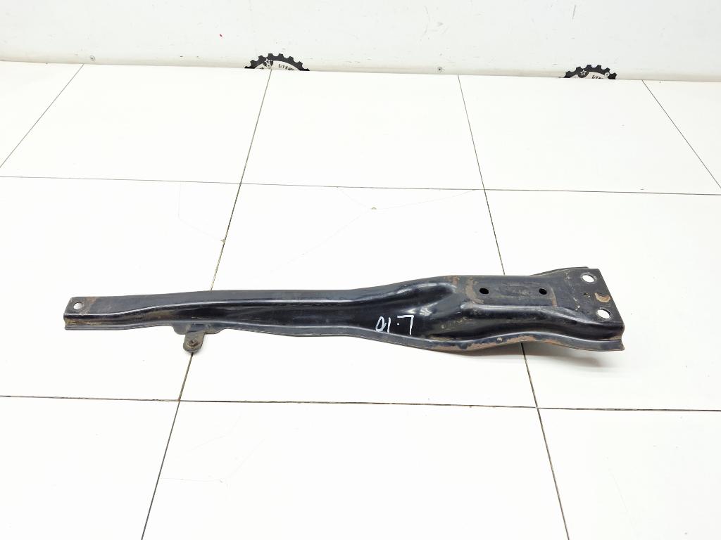 Балка передняя продольная, 1500 рублей, Пермь