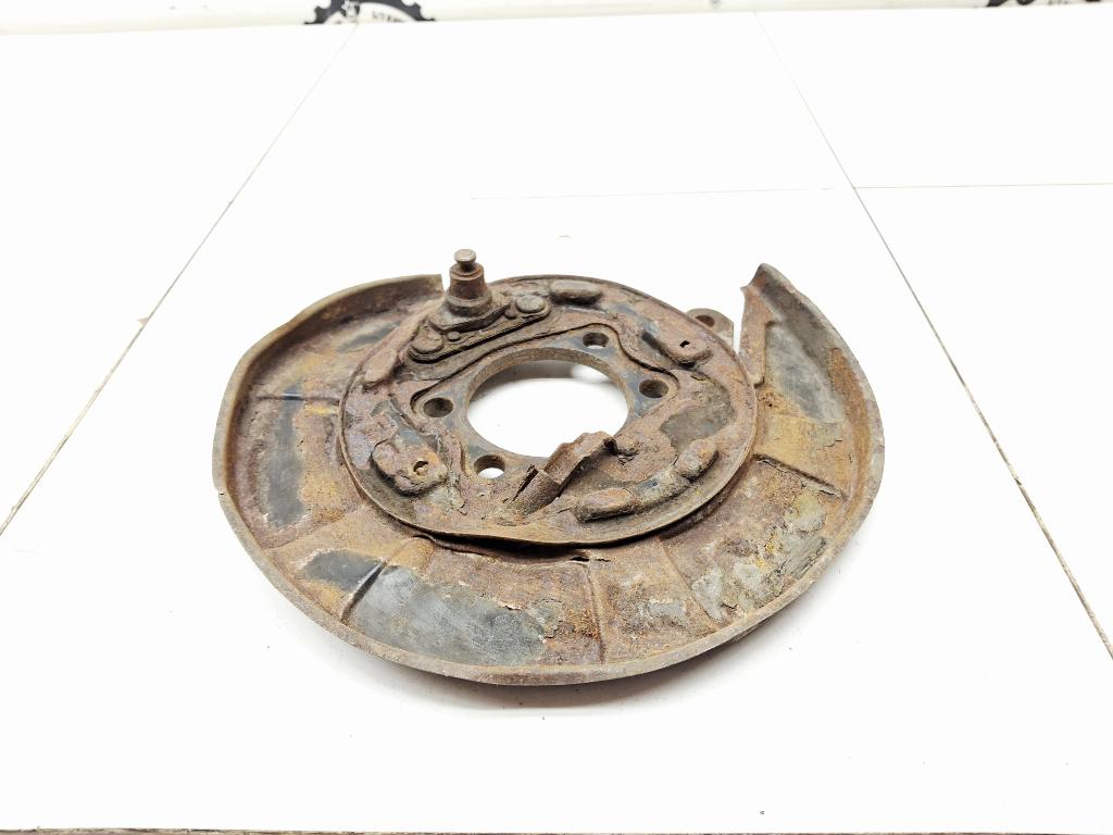 Щит опорный задний левый, 4000 рублей, Пермь