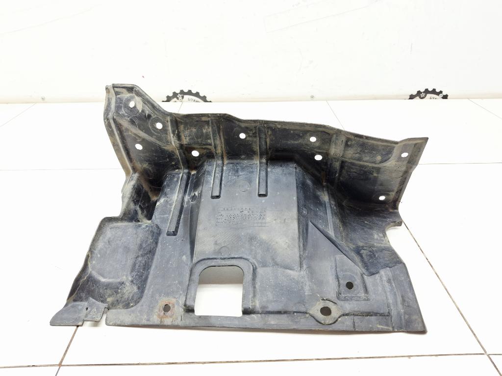 Пыльник двигателя боковой правый, 500 рублей, Пермь