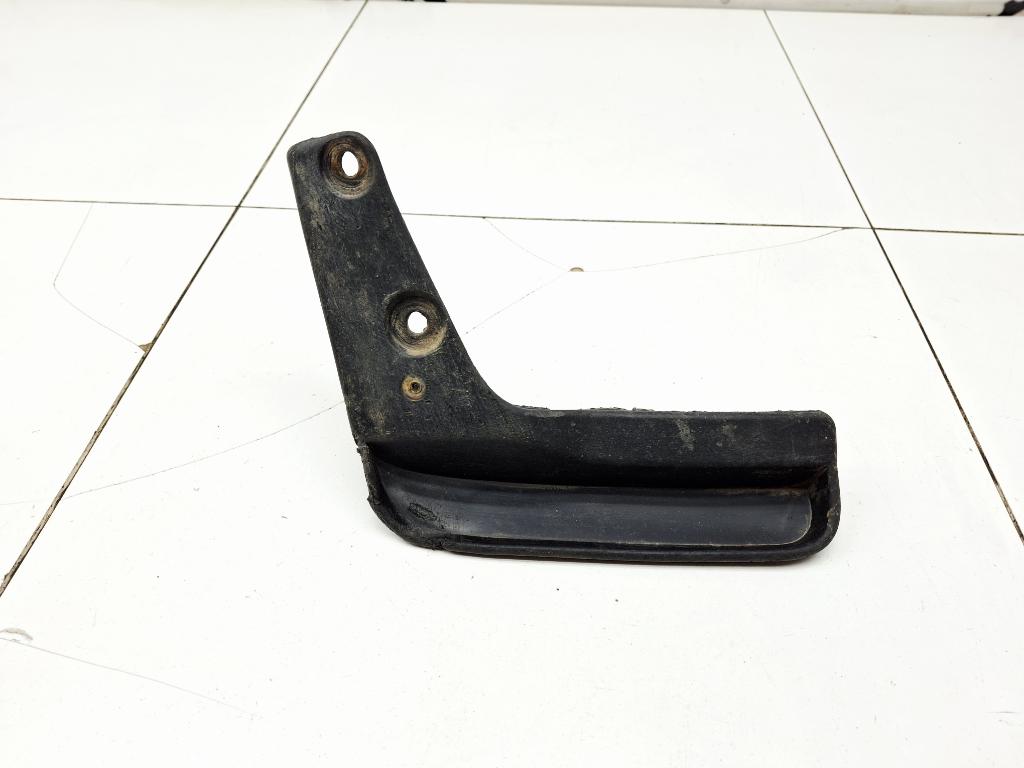 Брызговик передний правый, 500 рублей, Пермь