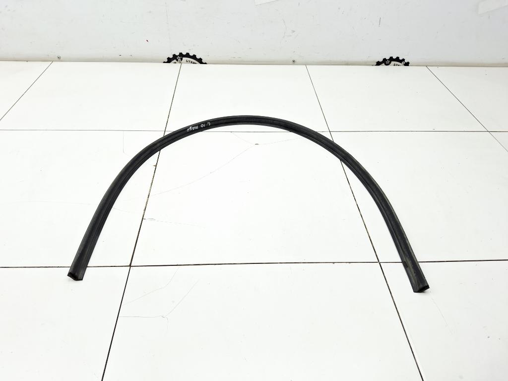 Уплотнитель капота, 1000 рублей, Пермь