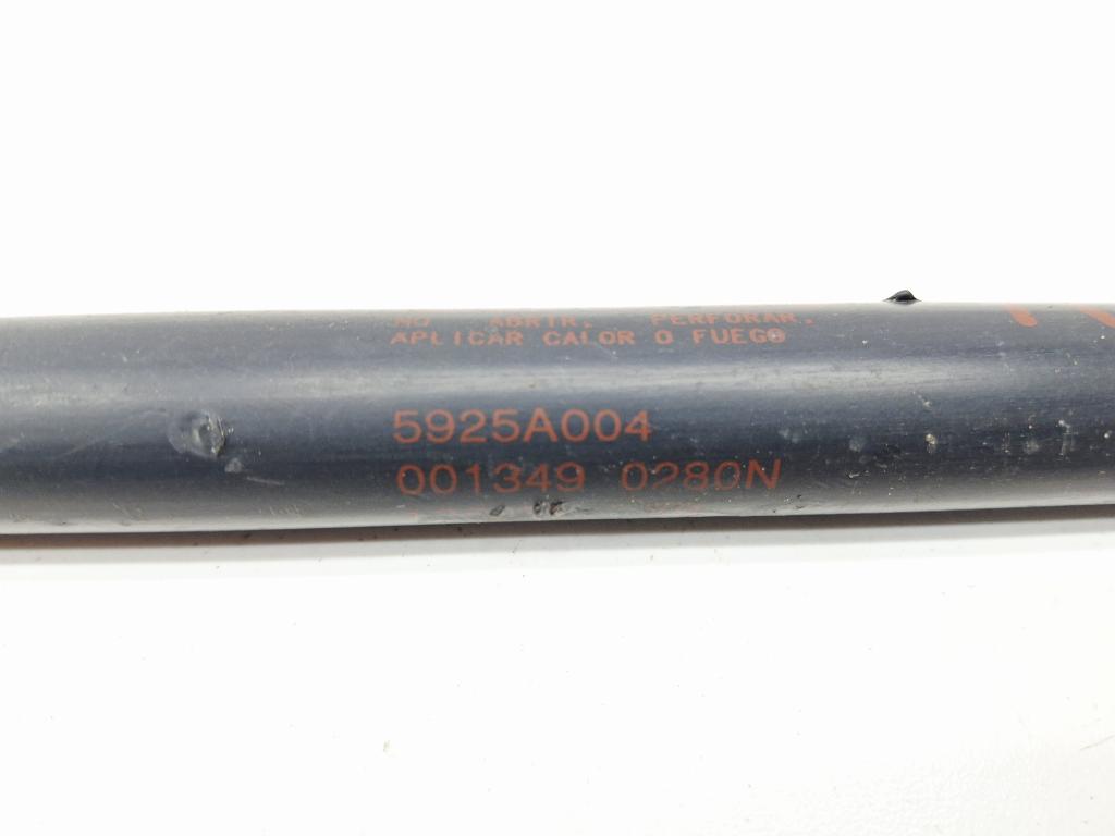 Амортизатор крышки багажника, 500 рублей, Пермь